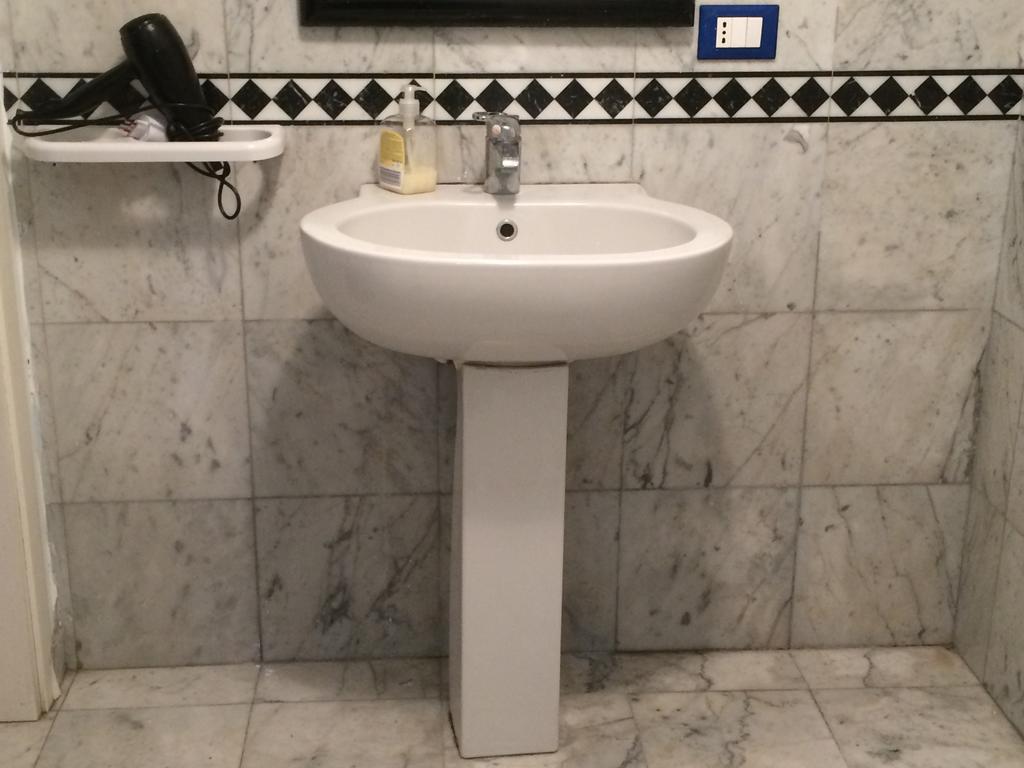 Pisa Rooms For Rent Εξωτερικό φωτογραφία